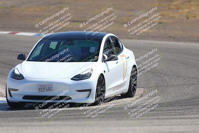 media/Sep-20-2025-Extreme Speed (Sat) [[1fcc23683c]]/Orange (Mid Intermediate)/Session 3 (Offramp)/